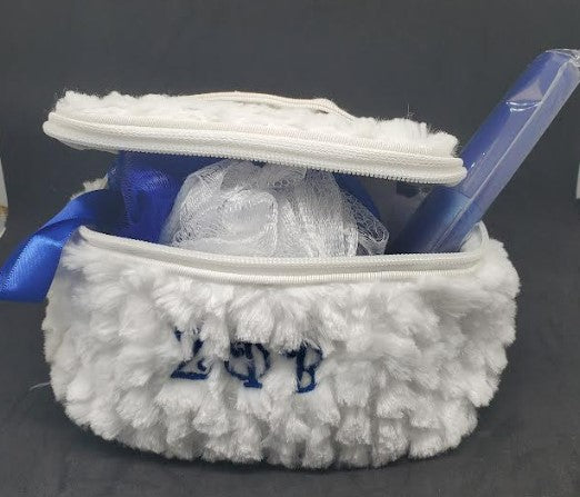 Luxury travel gift set