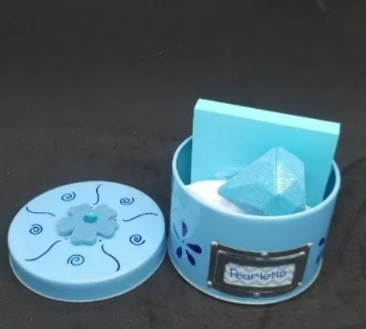 Pearlette Tin Gift Set