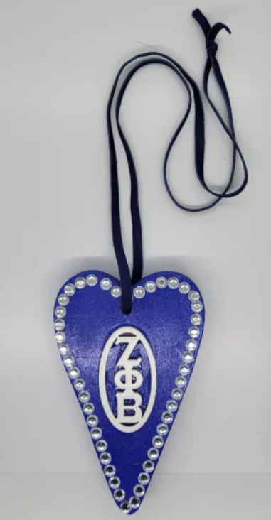 Wooden heart necklaces