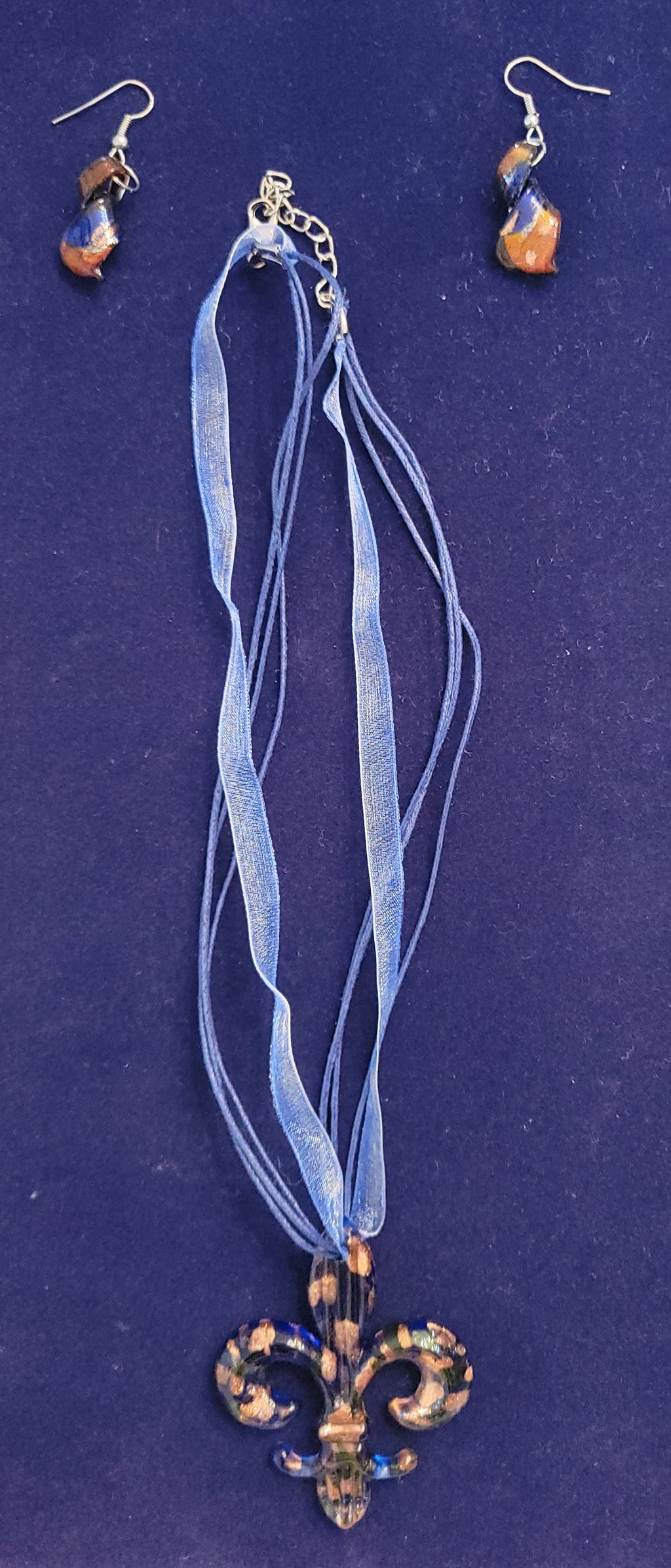 Glass jewelry set