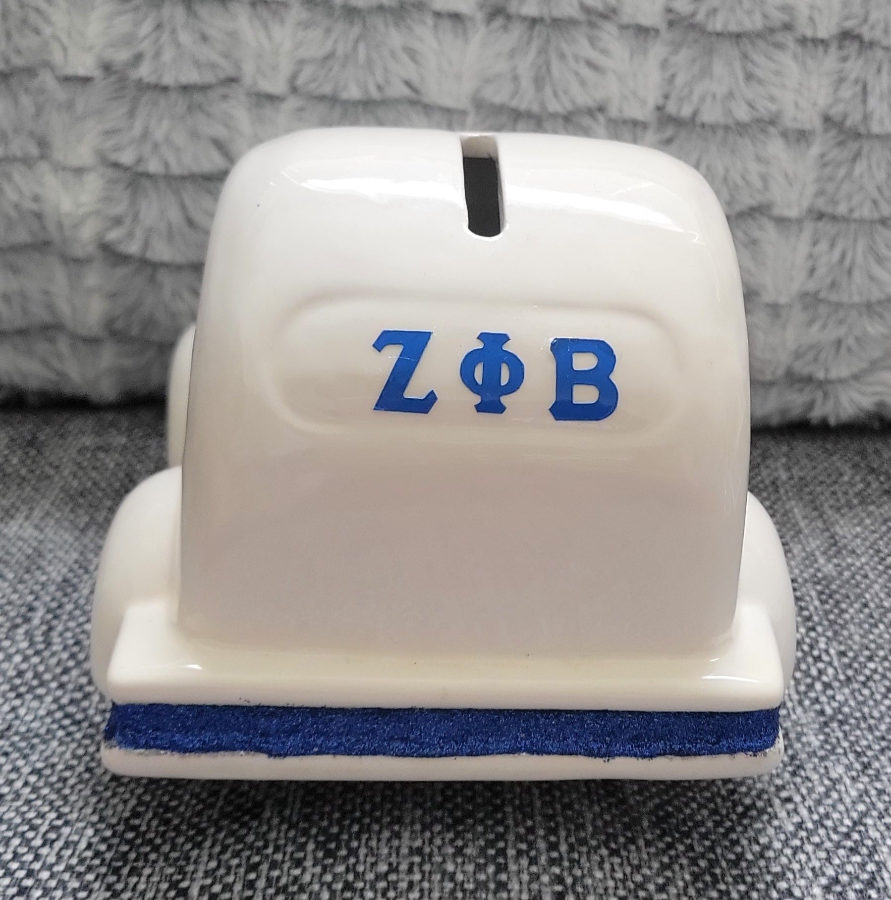 Zeta car piggy bank