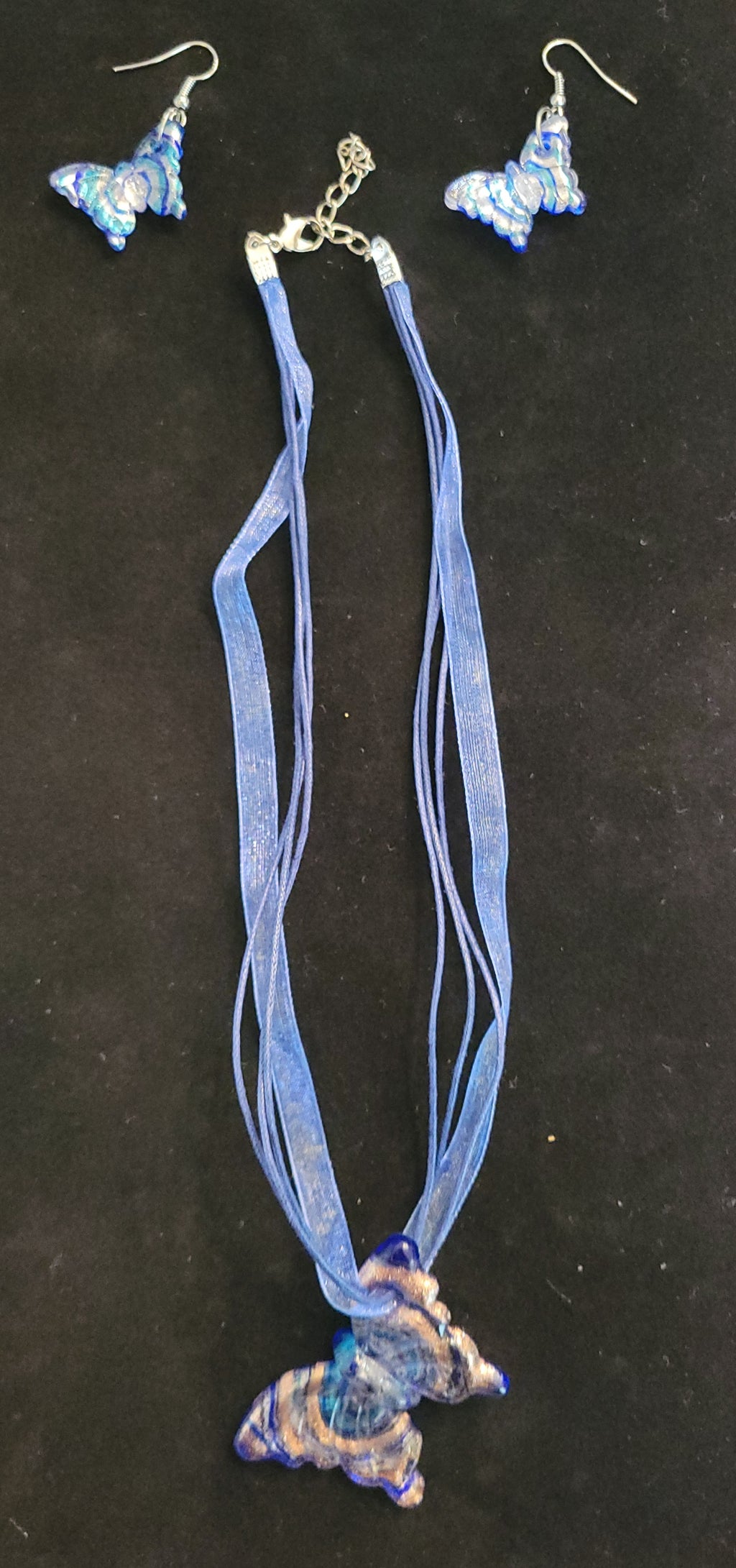 Glass jewelry set