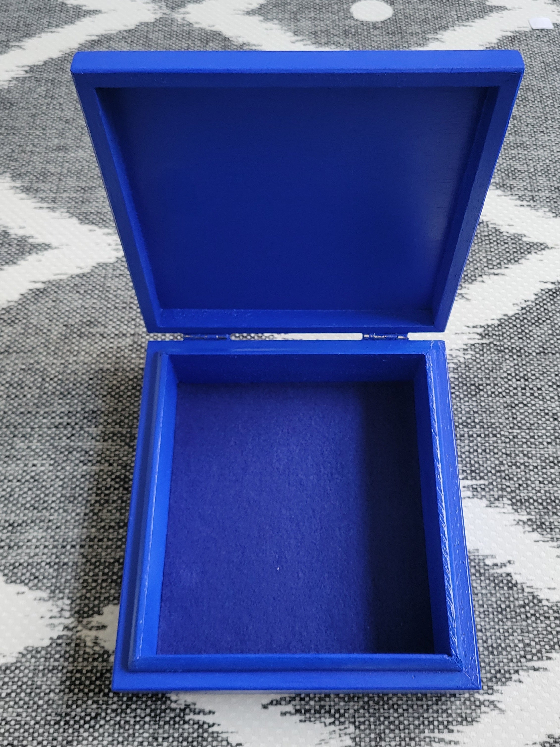 Zeta dove rhinestone jewelry box