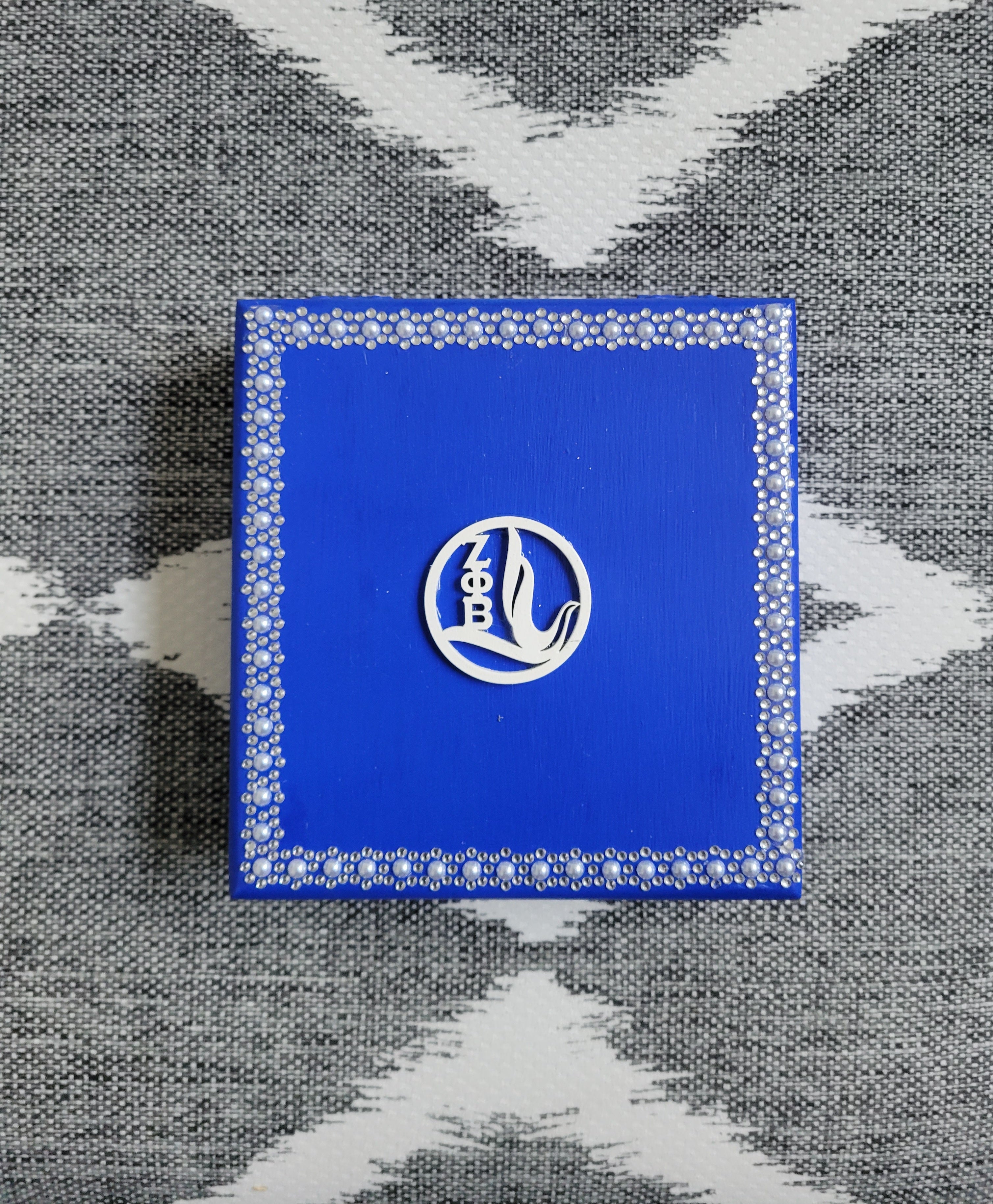 Zeta dove rhinestone jewelry box