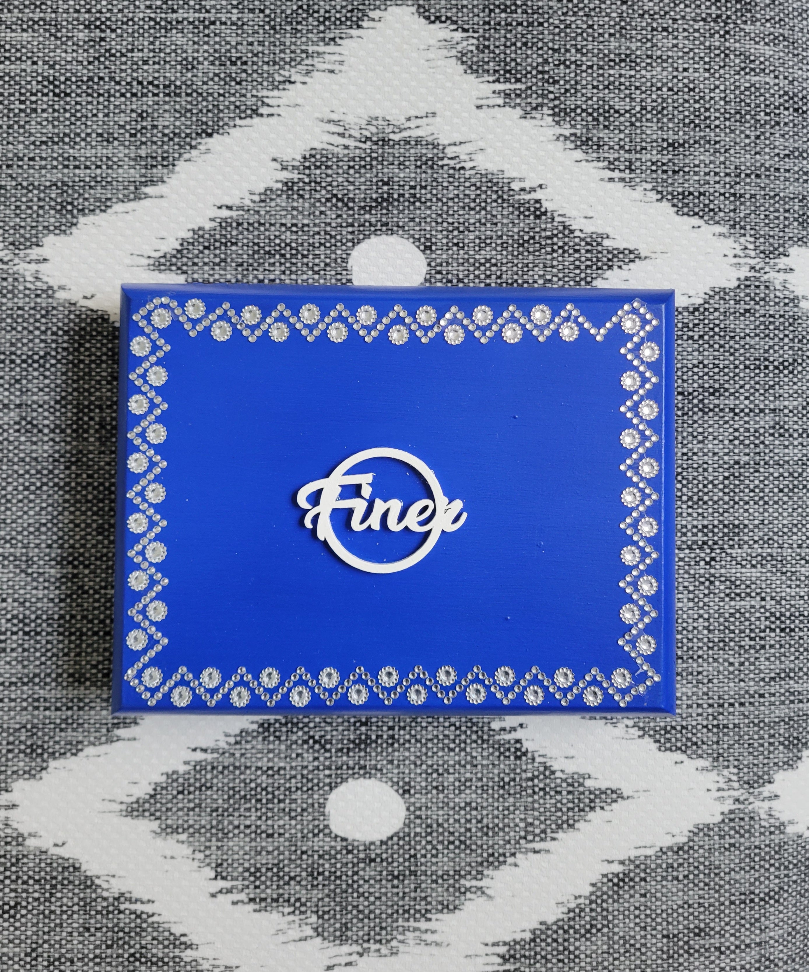 Finer rhinestone jewelry box