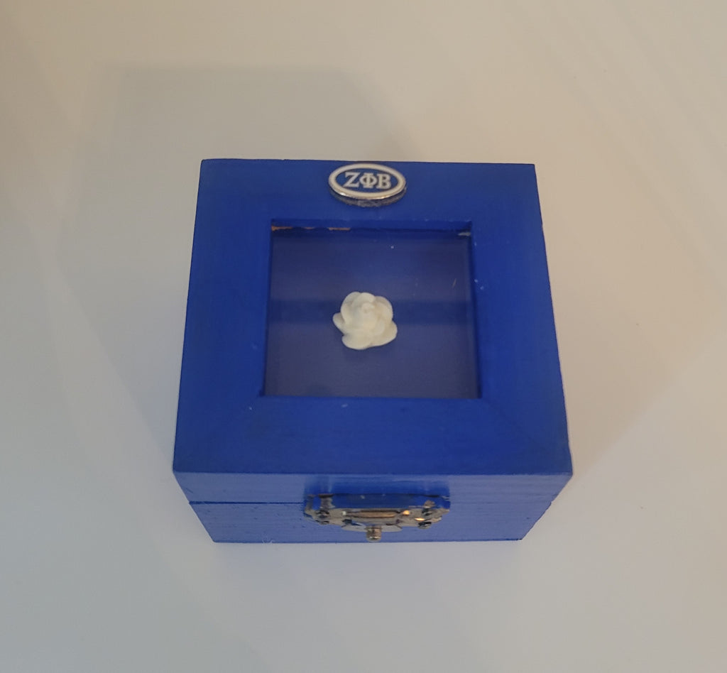 Flower pin box