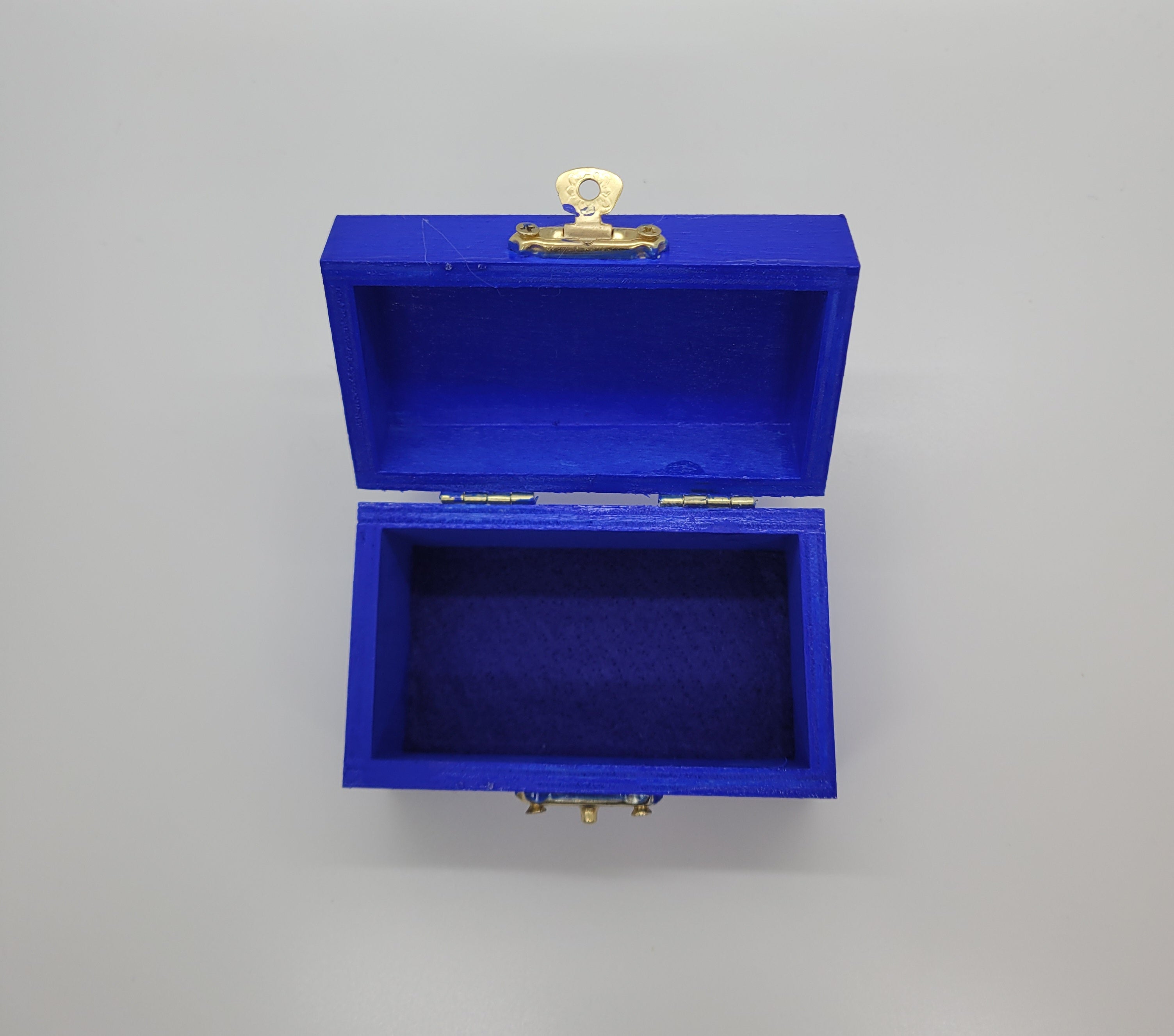 Small wood pin boxes