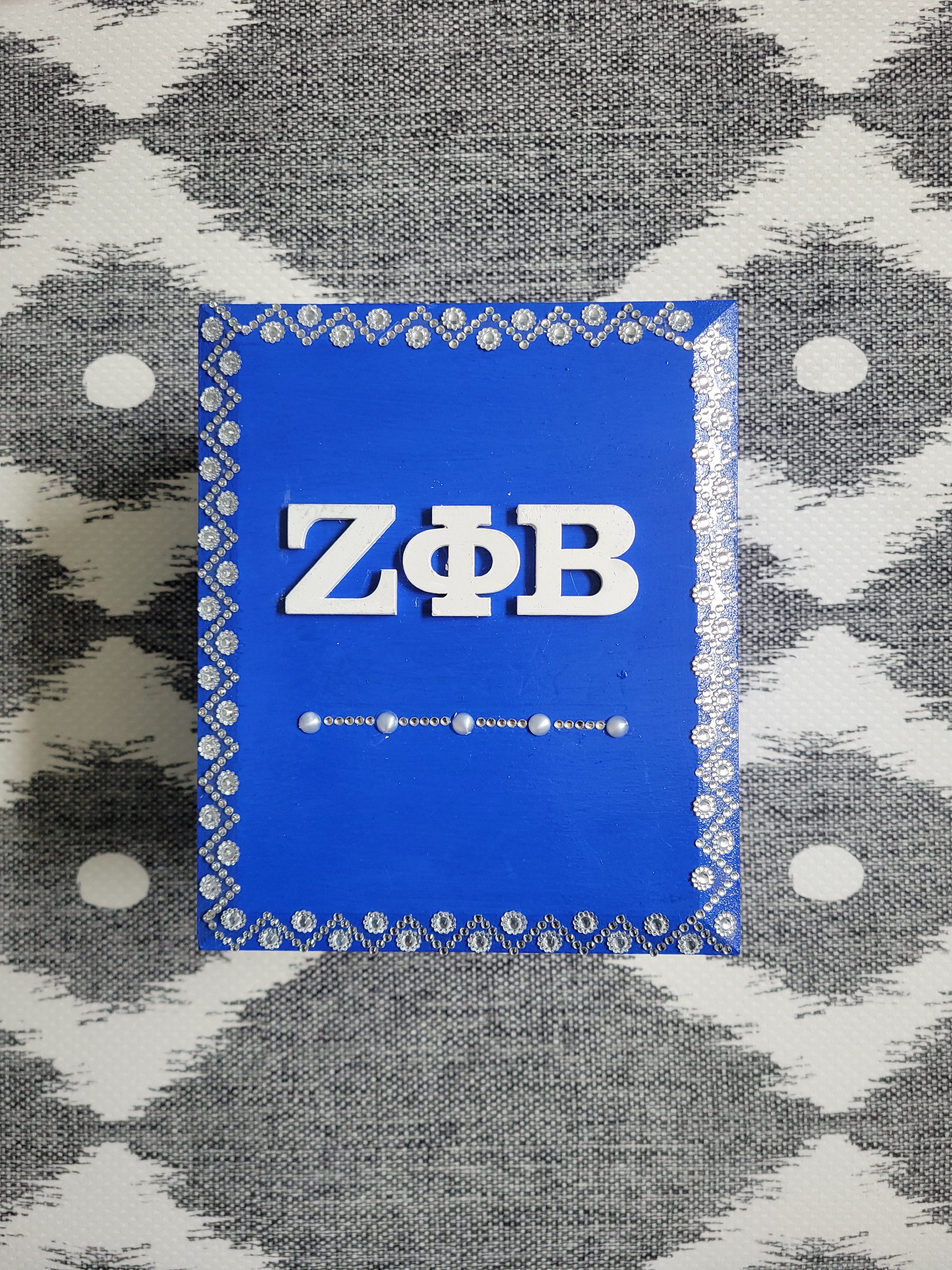 Large Zeta/5 pearl jewelry box